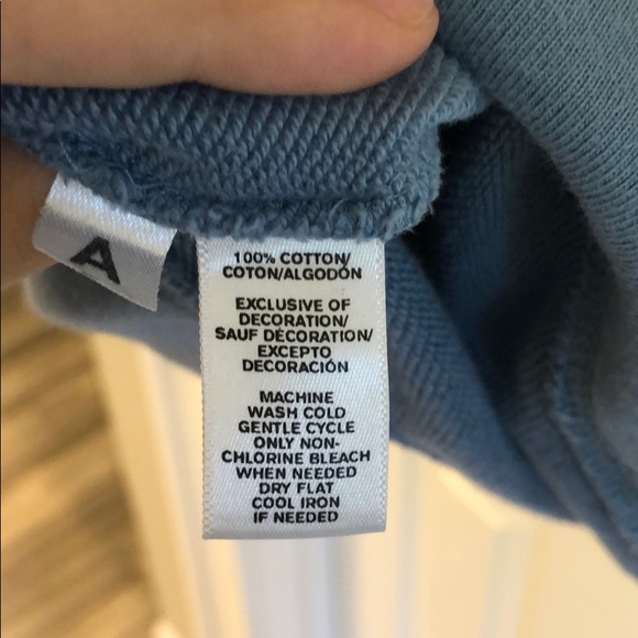 LOFT “LOVE” sweatshirt - Picture 4 of 4